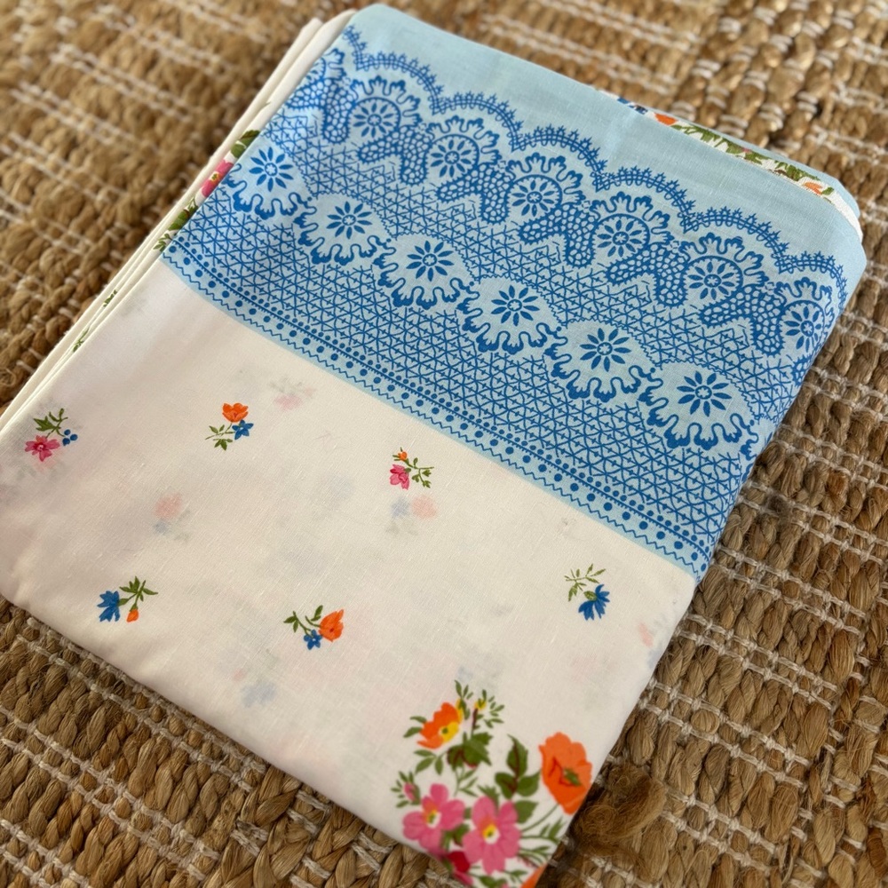 70's Floral Bedsheet - Full Flat Sheet - Sears Bedding - Cottage Camper Linen